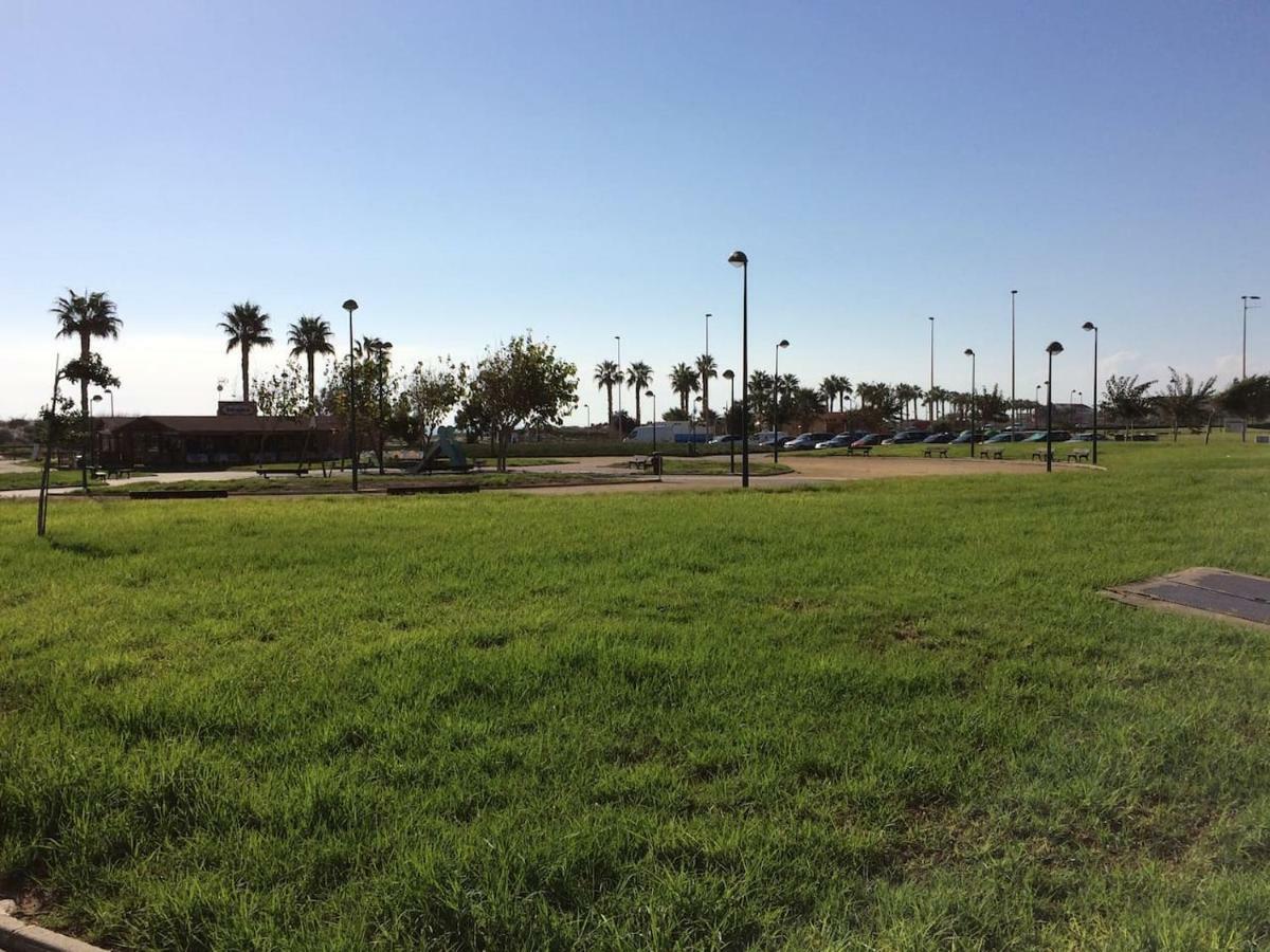 Exclusive New Apartment On The Beach Pilar de la Horadada Esterno foto